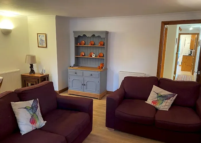 Pass The Keys Charming 3Br Listed Cottage In Historic Wigtown
