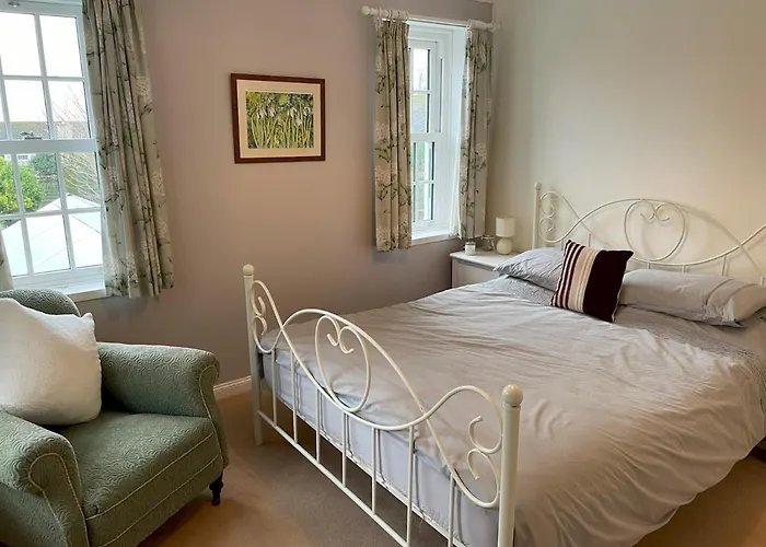 Pass The Keys Charming 3Br Listed Cottage In Historic Wigtown