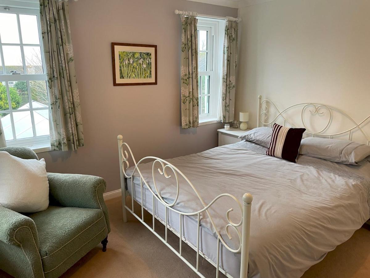 Pass The Keys Charming 3br Listed In Historic Wigtown Holiday home *